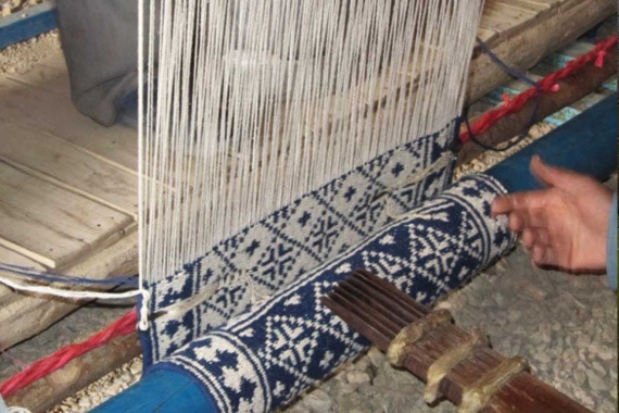 Package 24: Traditional Zilu Weaving